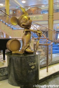Disney Fantasy - Mademoiselle Minnie Mouse
