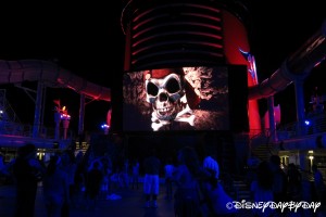 Disney Fantasy - Pirate Night 8