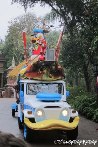Mickey's Jammin' Jungle Parade 072013 - 27