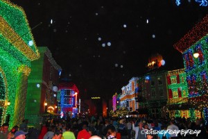 The Osborne Family Spectacle of Dancing Lights - 072013 - 13