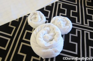 Contemporary Resort Room 11 Towel Mickey