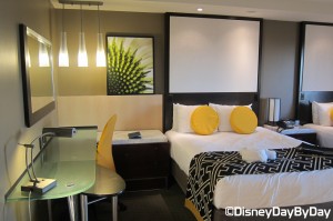 Contemporary Resort Room 9