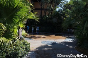 Disney Polynesian Resort - Pool Splash 1