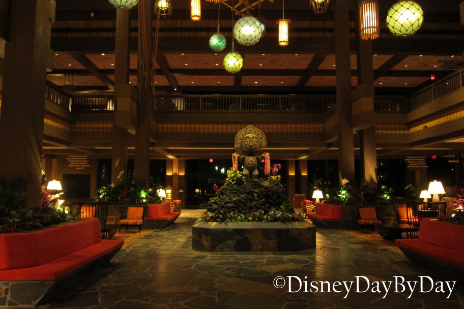 Walt Disney World Lodging - Polynesian Village Resort - Lobby 1 - DisneyDayByDay