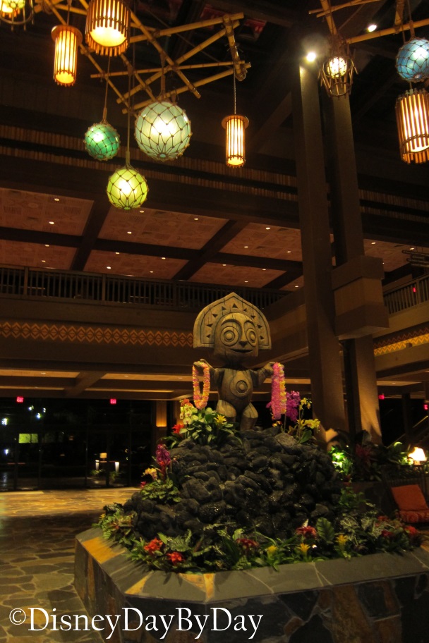 Walt Disney World Lodging - Polynesian Village Resort - Lobby 3 - DisneyDayByDay