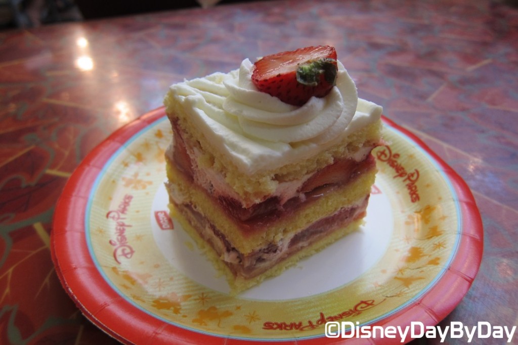 Sunshine Seasons - Strawberry Shortcake - DisneyDayByDay