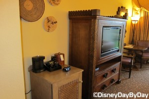 Animal Kingdom Lodge - Room - 1 - DisneyDayByDay