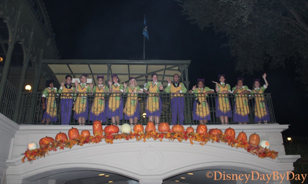 The end of Mickey's Not So Scary Halloween Party - DisneyDayByDay