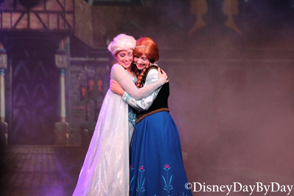 For the First Time in Forever - A Frozen Sing-Along Celebration -13- DisneyDayByDay